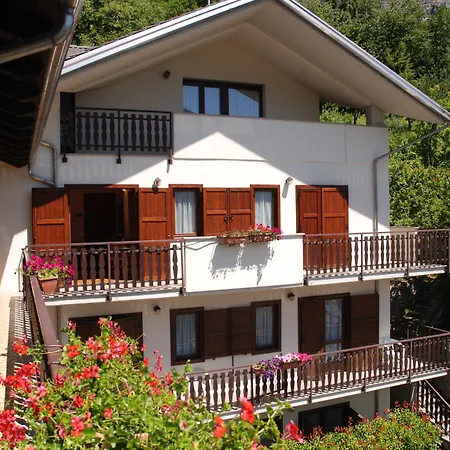 Отель Le Verger Шатийон